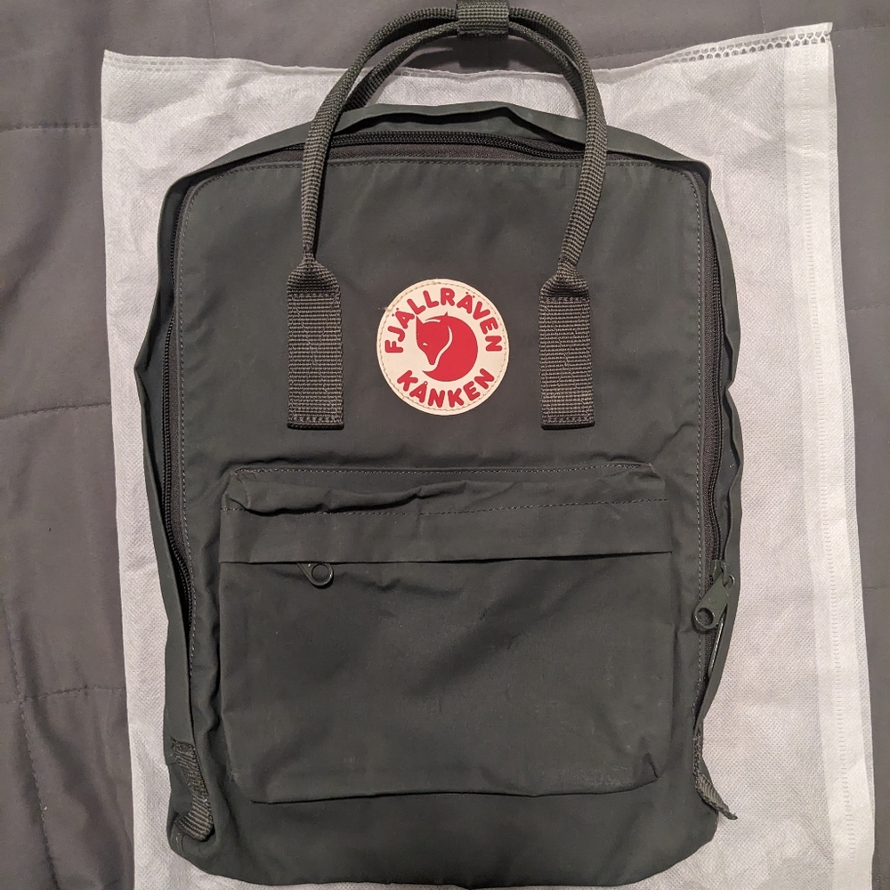 FJÄLLRÄVEN KÅNKEN Backpack Forest Green